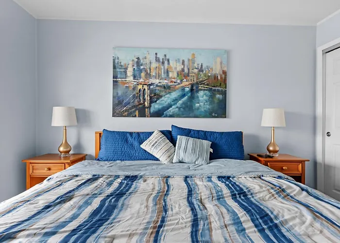Renovated 3br Short Walk To Right By The Turtle *